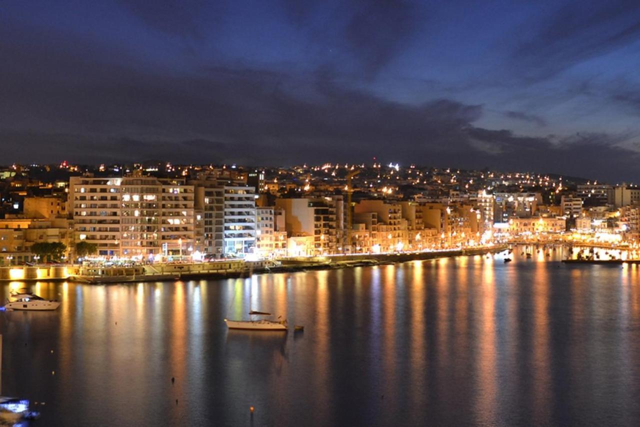Luxury Apt W/ Side Seaviews And Pool, Top Location Sliema Exteriér fotografie